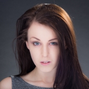 Model: Nikta Crombie